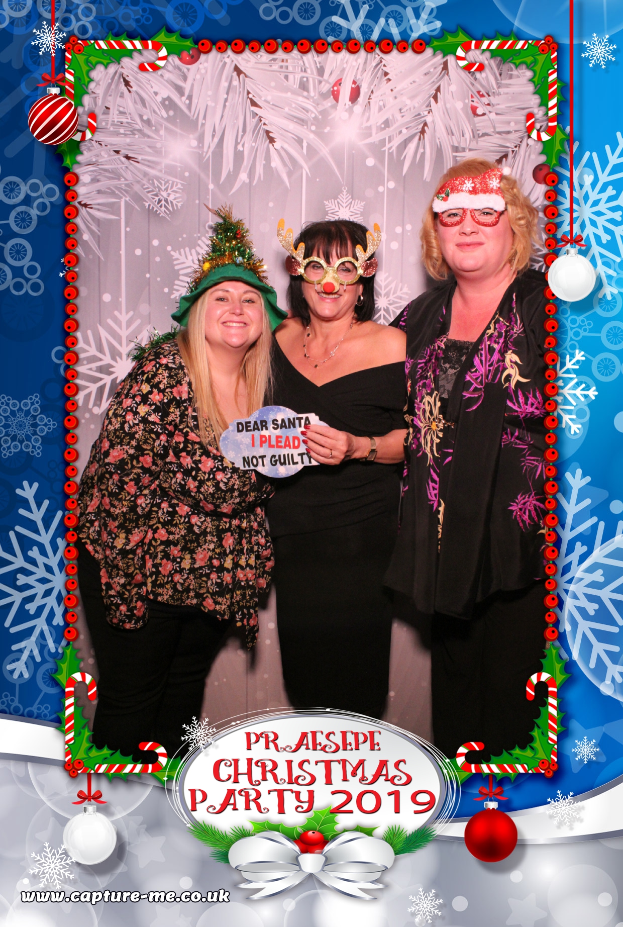 Praespe Christmas Party 2019 | View more photos from the event at gallery.capture-me.co.uk/u/Capture-me/Praespe-Christmas-Party-2019